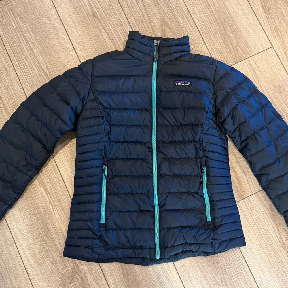 Patagonia Women’s Down Puffer Jacket Size S